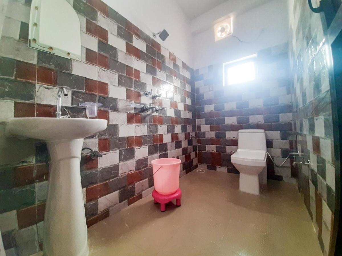 Orchid Hostel Rishikesh Bagian luar foto