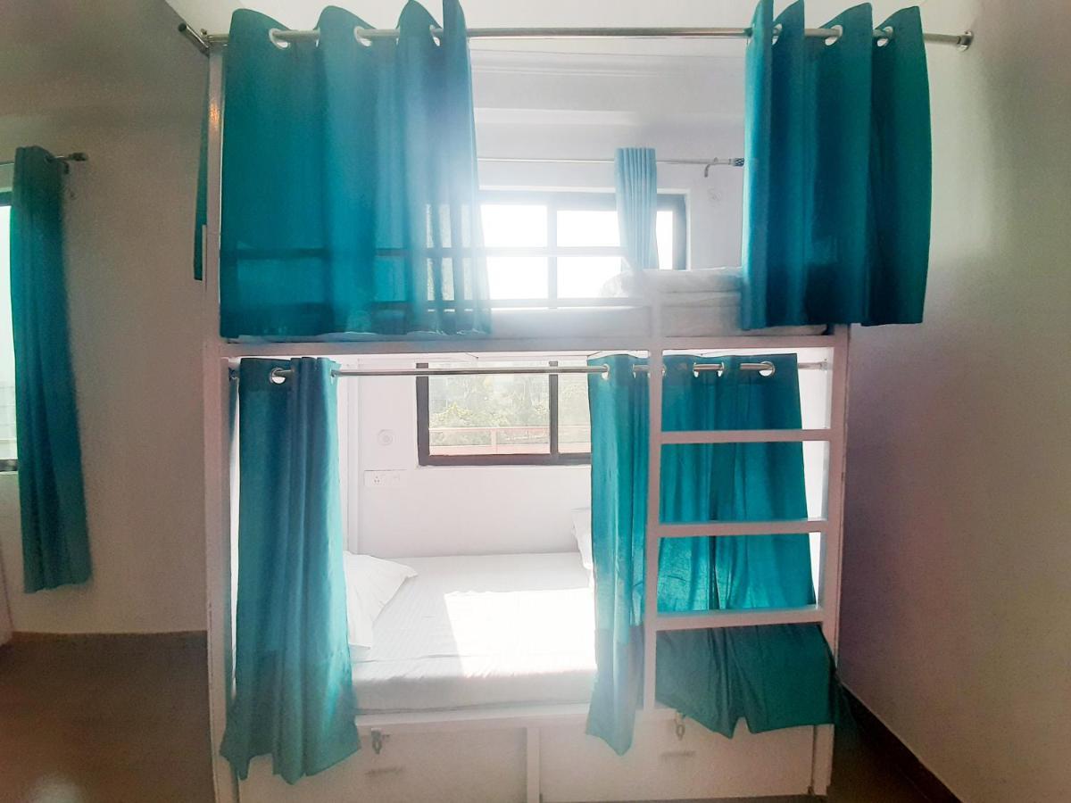 Orchid Hostel Rishikesh Bagian luar foto