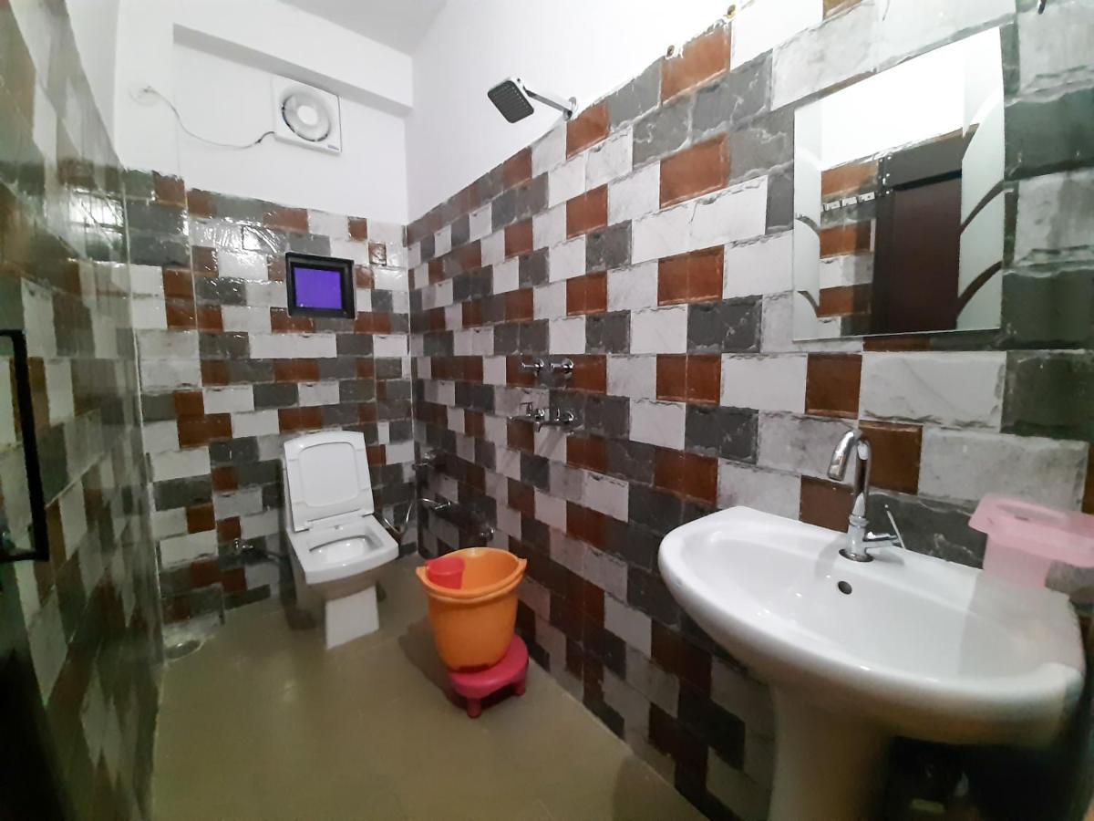 Orchid Hostel Rishikesh Bagian luar foto